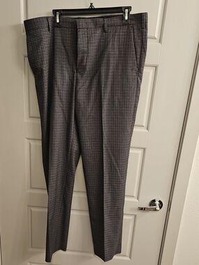 Murano- Alex Fit Men's Dress Pants in Black and Gray Micro-Check